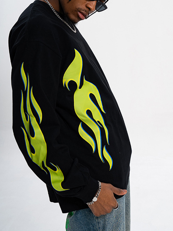 Camiseta de manga larga con estampado de llamas verde luminoso para hombre-1